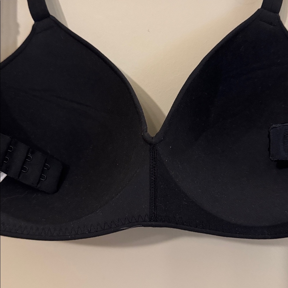 NWT- Wacoal Women's How Perfect Wire Free Bra, Black, 32DD - Picture 11 of 12